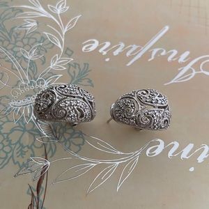 Sterling silver classic vintage look earrings
